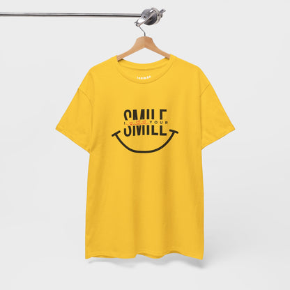 Camiseta de algodón grueso “SMILE” para mujer: camiseta motivadora para regalar, salir y transmitir energía positiva.