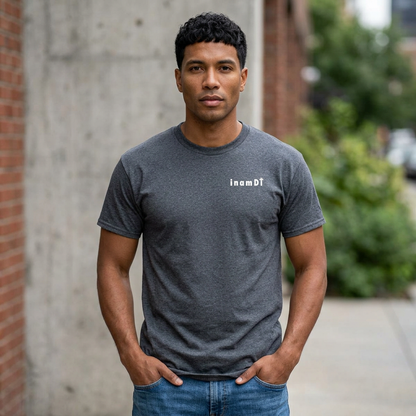 Camiseta Happy Vibes para hombre: un regalo divertido e informal para verano, cumpleaños y celebraciones.