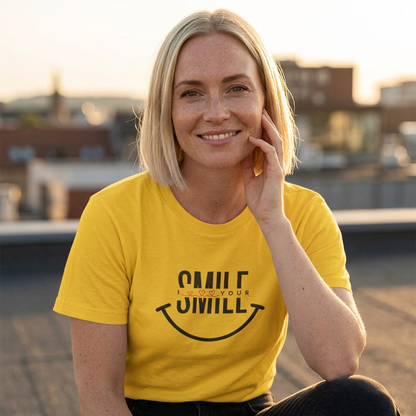 Camiseta de algodón grueso “SMILE” para mujer: camiseta motivadora para regalar, salir y transmitir energía positiva.