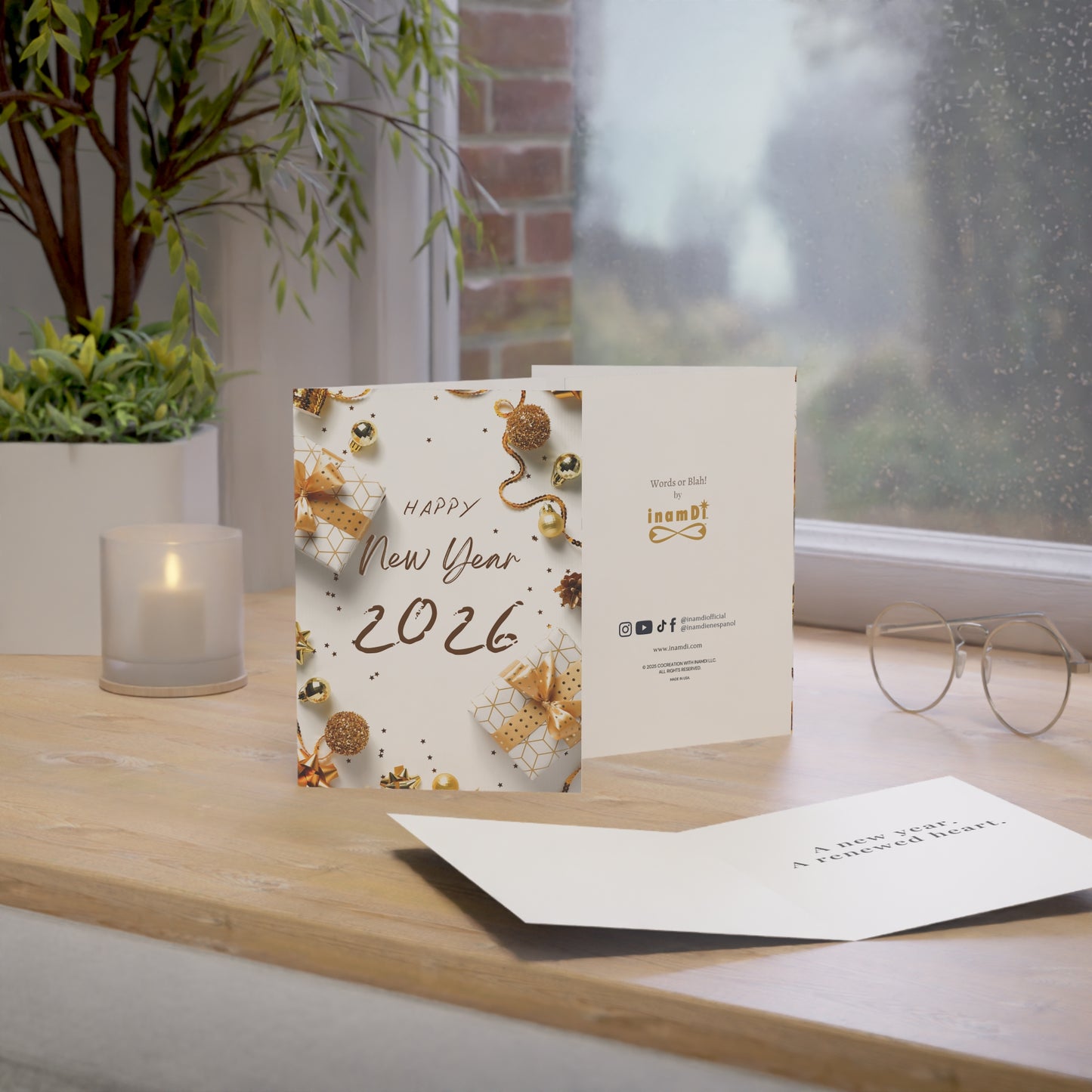 Tarjeta de felicitación de Año Nuevo 2026: Celebración con confeti dorado (paquete de 1, 10, 30 y 50)